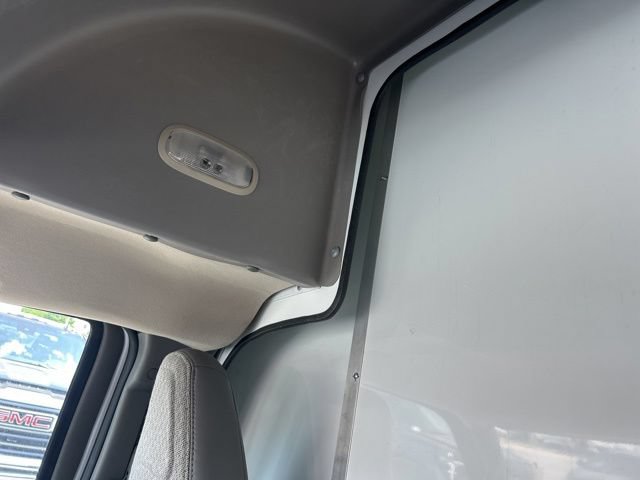 New 2024 GMC Savana 3500 w/ Power Convenience Package RWD image 15