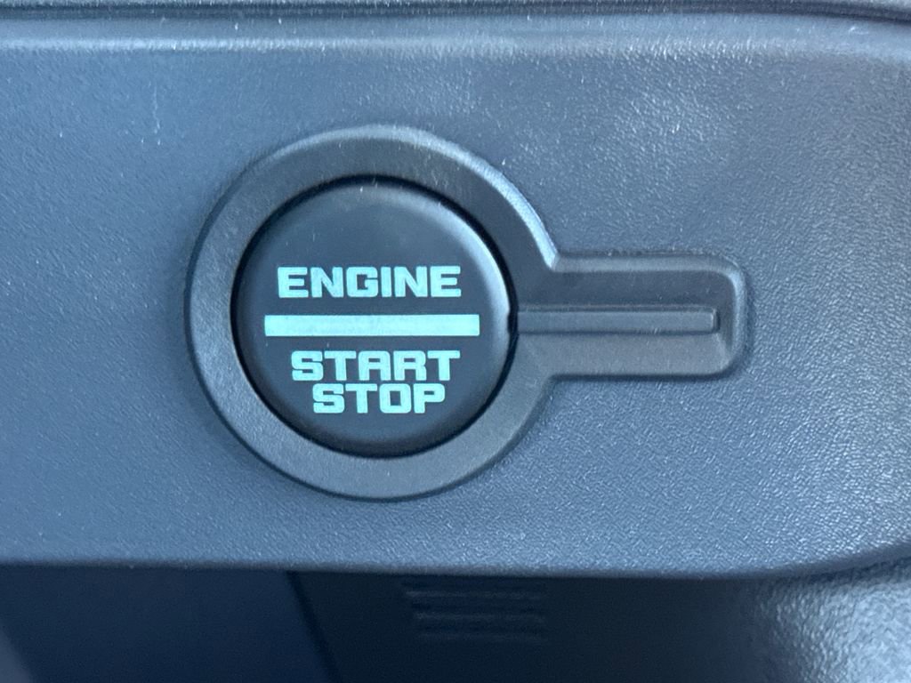 New 2025 Ford Bronco Badlands image 24