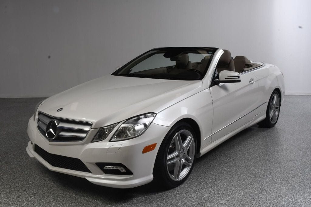 Used 2011 Mercedes-Benz E 550 Cabriolet image 16