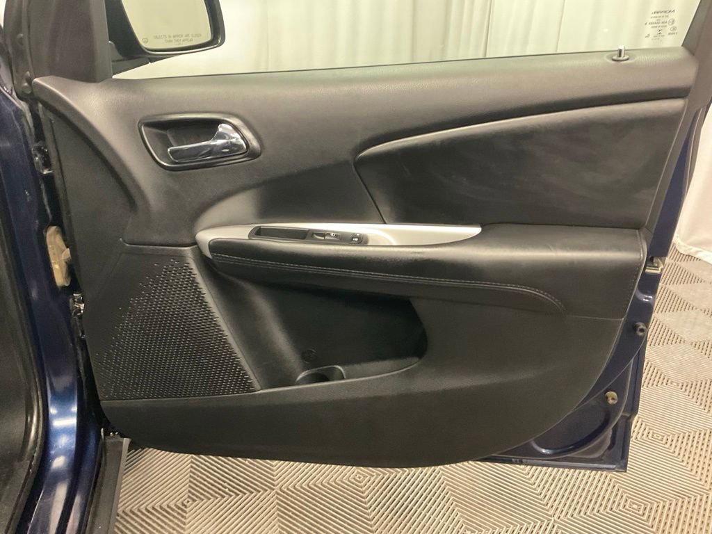 Used 2018 Dodge Journey SE FWD image 24