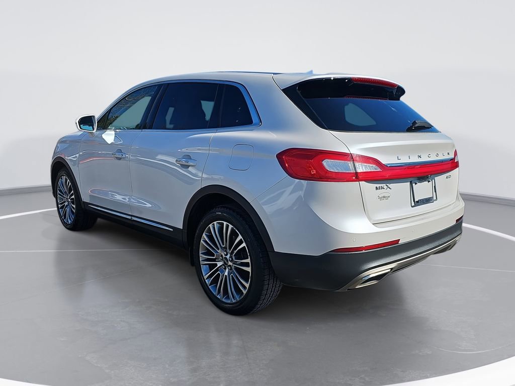 Used 2016 Lincoln MKX Reserve w/ Climate Package image 6