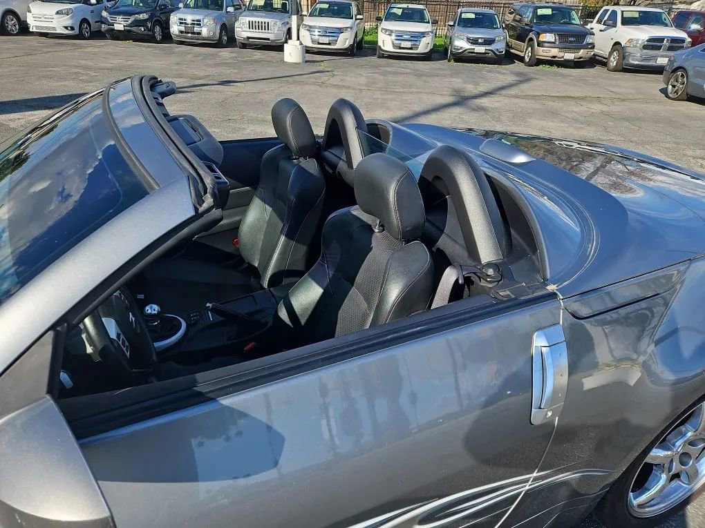 Used 2006 Nissan 350Z Grand Touring image 36