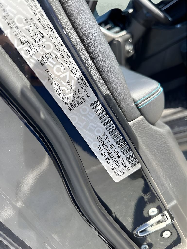 Used 2023 Jeep Grand Cherokee Trailhawk image 41