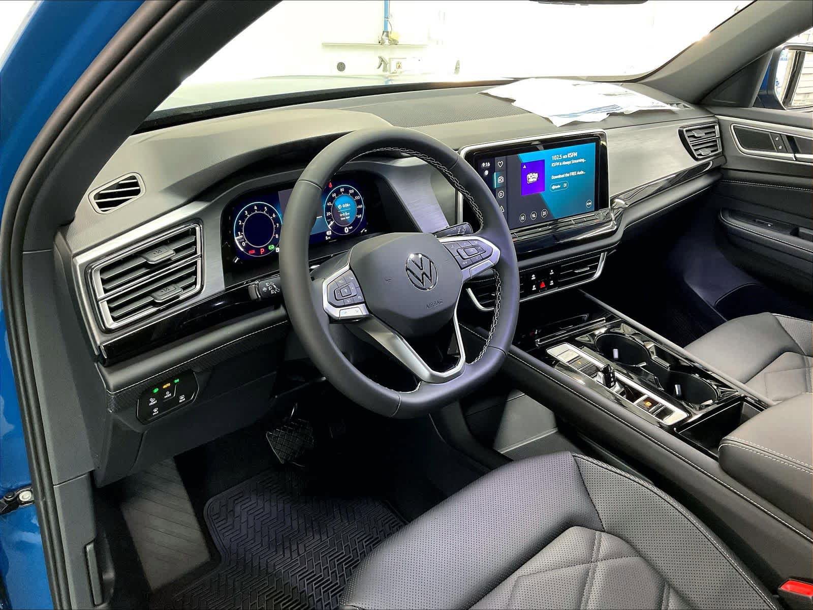 New 2025 Volkswagen Atlas Cross Sport SE image 8