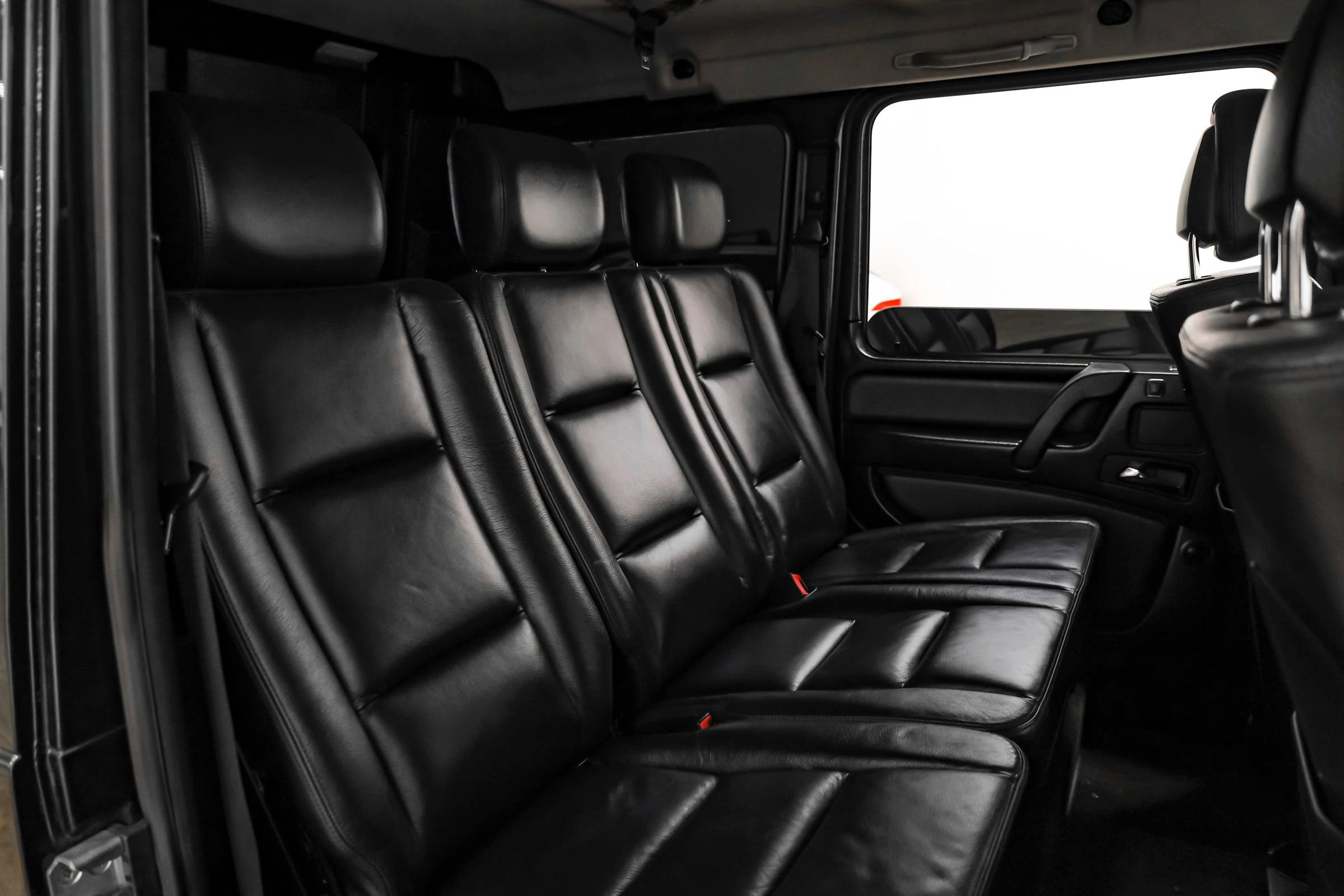 Used 2013 Mercedes-Benz G 550 image 33