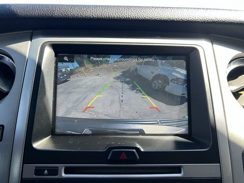 Used 2015 Ford Expedition EL XLT w/ Equipment Group 202A RWD image 18