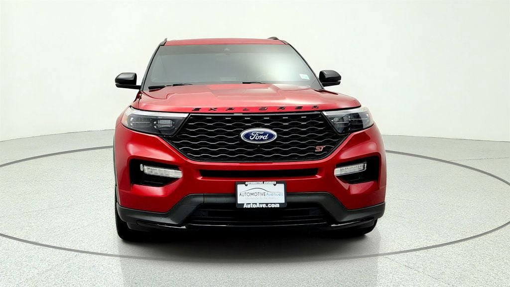 Used 2020 Ford Explorer ST w/ ST High-Performance Pack AWD/4WD image 2