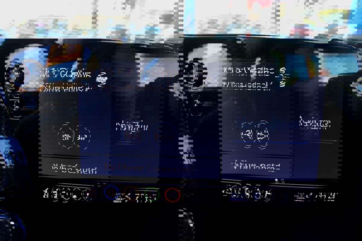 Used 2020 Chevrolet Corvette Stingray Premium Cpe w/ 3LT Preferred Equipment Group image 28