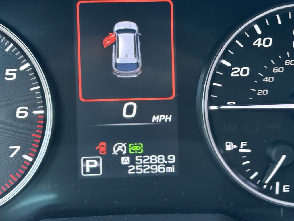 Used 2022 Subaru Outback Touring AWD/4WD image 24