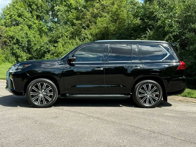 Used 2021 Lexus LX 570 4WD w/ Luxury Package image 3