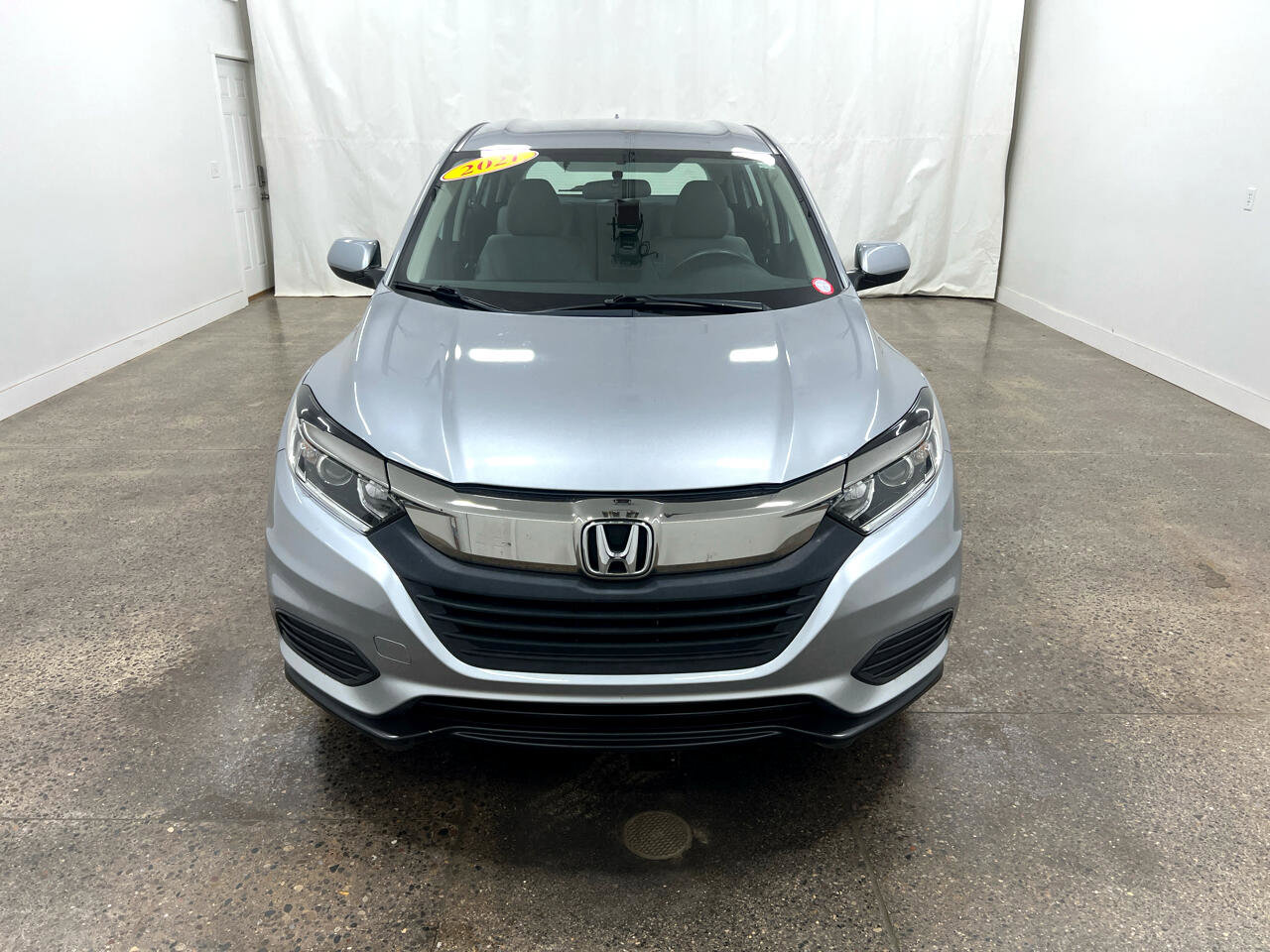 Used 2021 Honda HR-V LX image 2