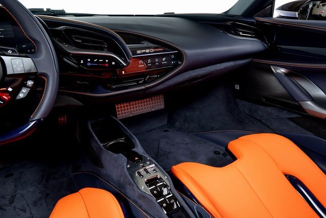 Used 2024 Ferrari SF90 Spider image 26