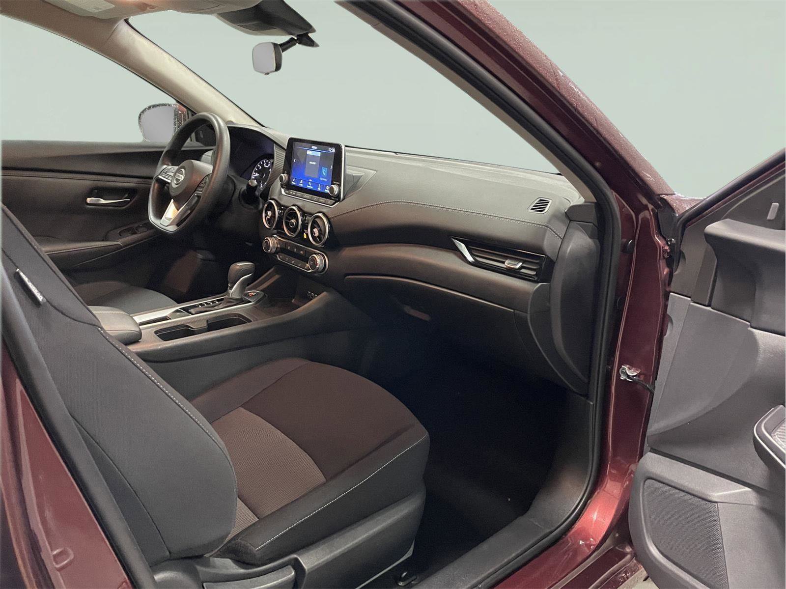 Used 2023 Nissan Sentra SV image 20