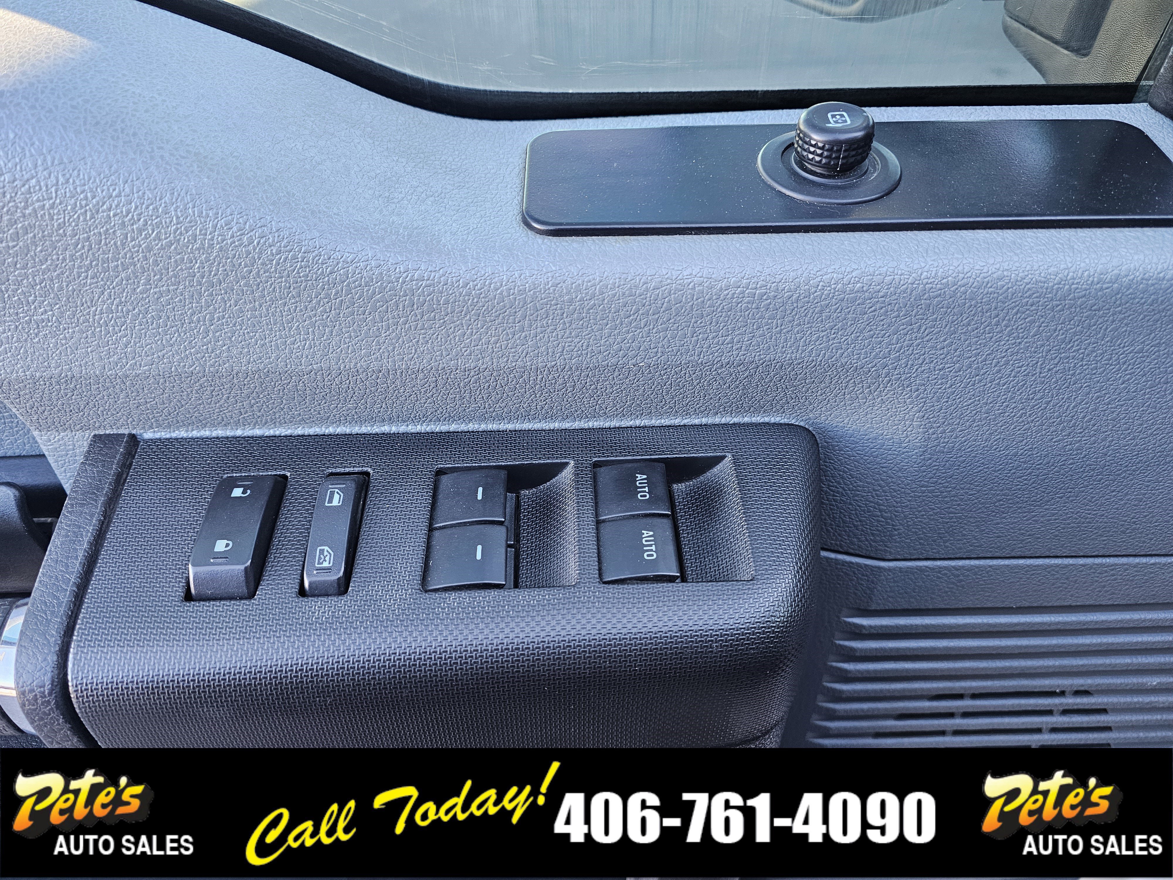 Used 2015 Ford F350 XL w/ Power Equipment Group AWD/4WD image 20