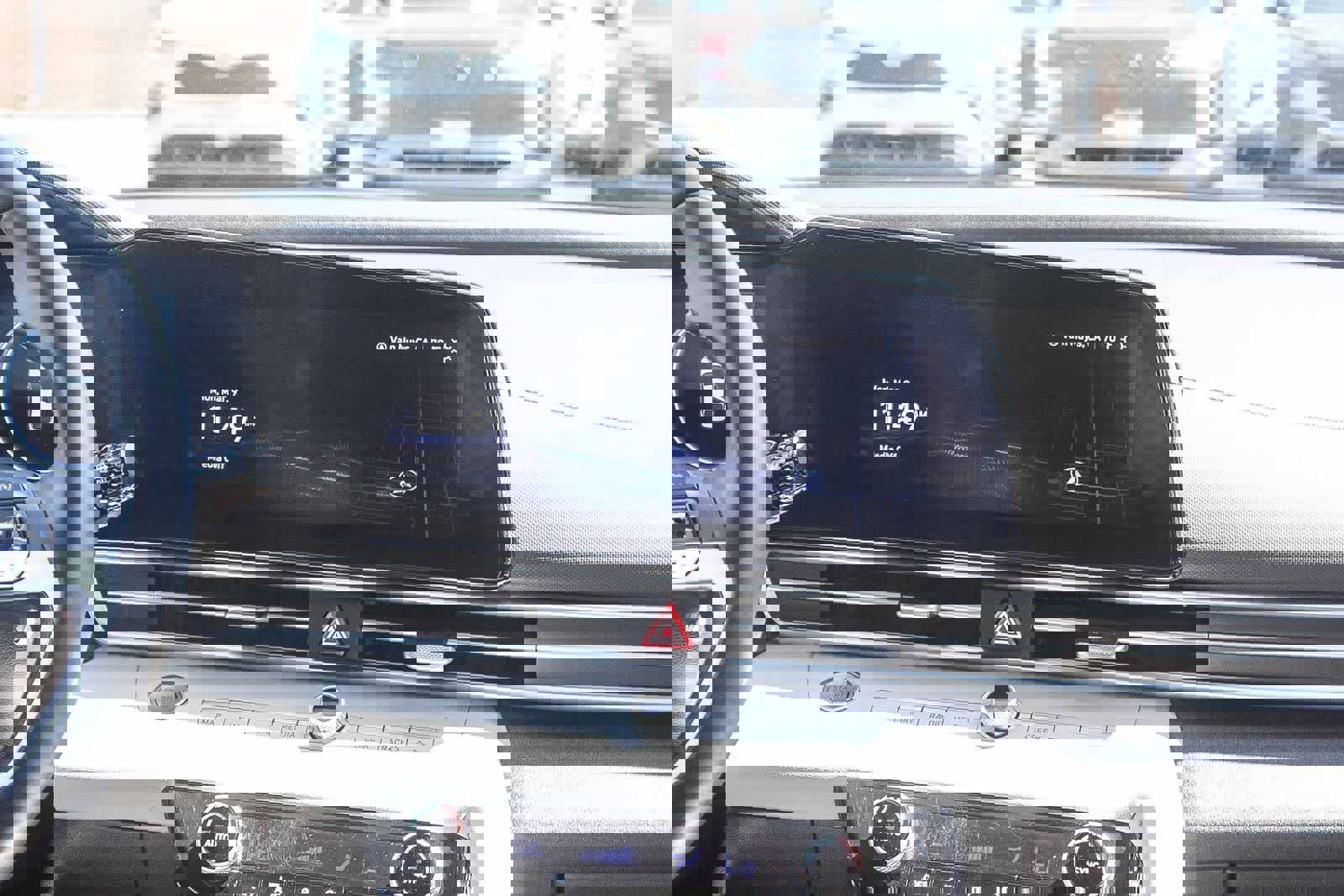 Certified 2023 Hyundai Elantra Limited image 19