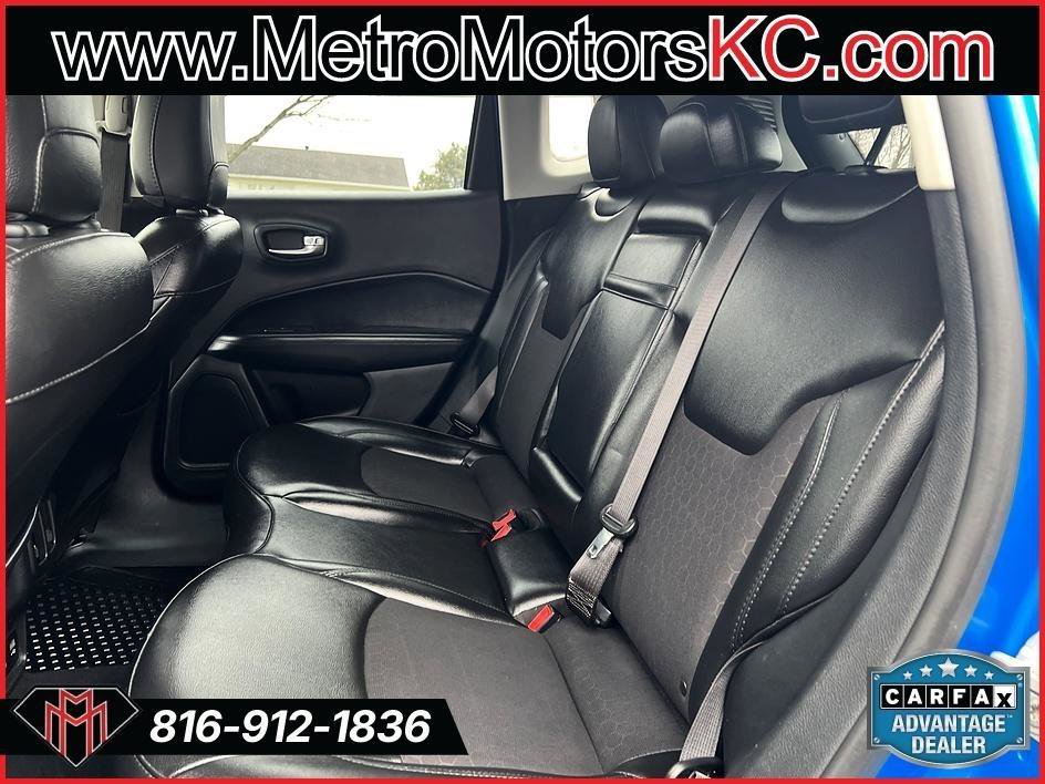 Used 2019 Jeep Compass Latitude image 31