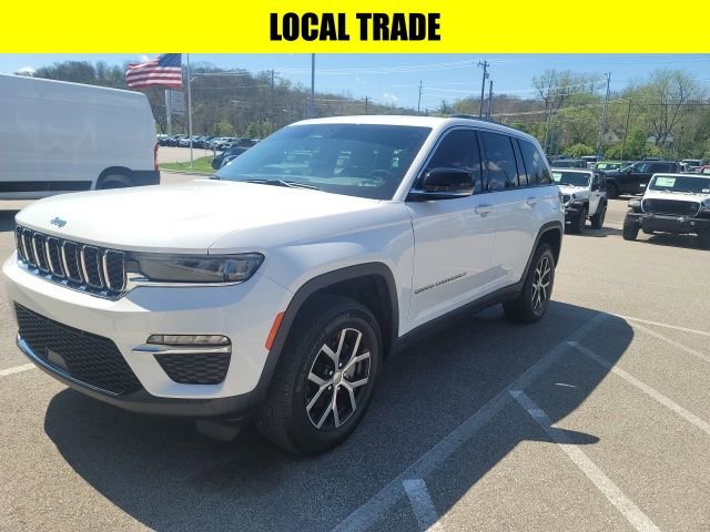 Used 2023 Jeep Grand Cherokee Limited image 4