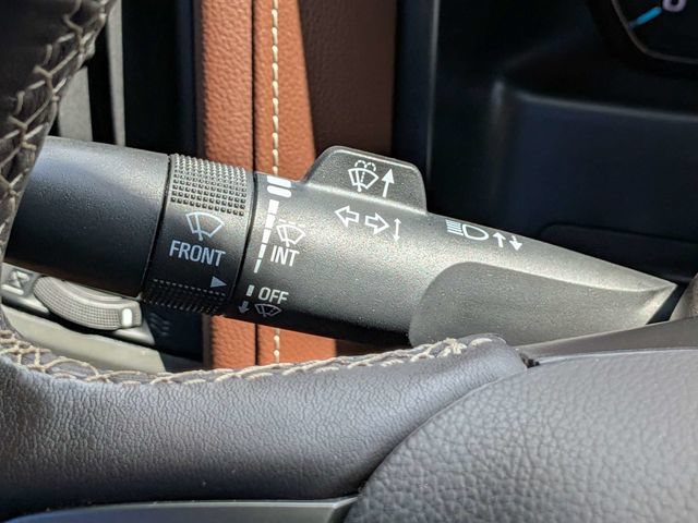 Used 2018 Chevrolet Silverado 1500 High Country RWD image 30