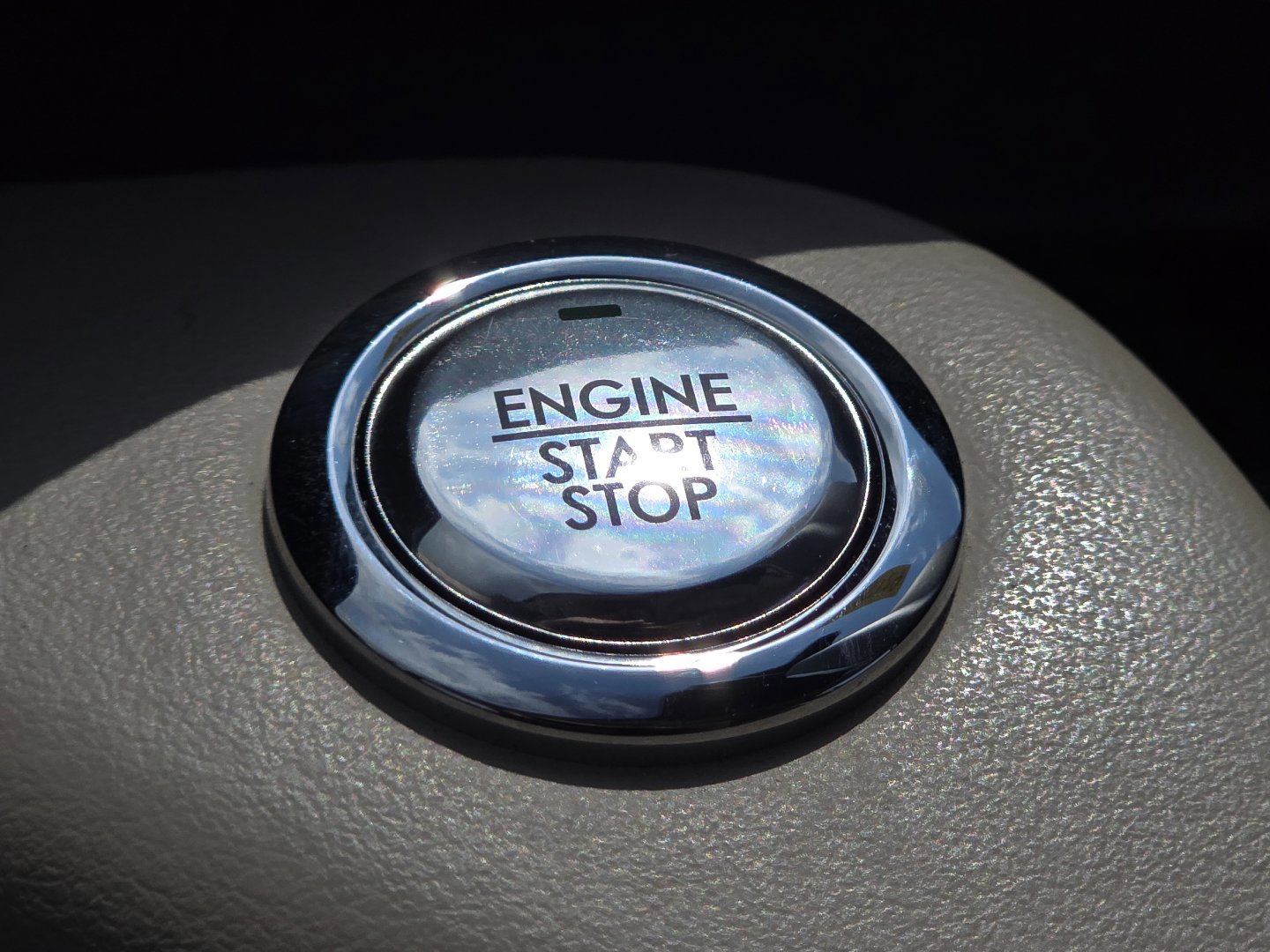 Used 2020 Lincoln Aviator Reserve RWD image 9