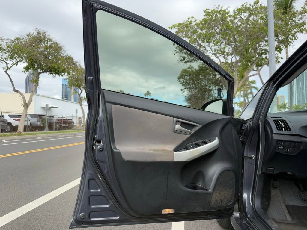 Used 2013 Toyota Prius One image 13