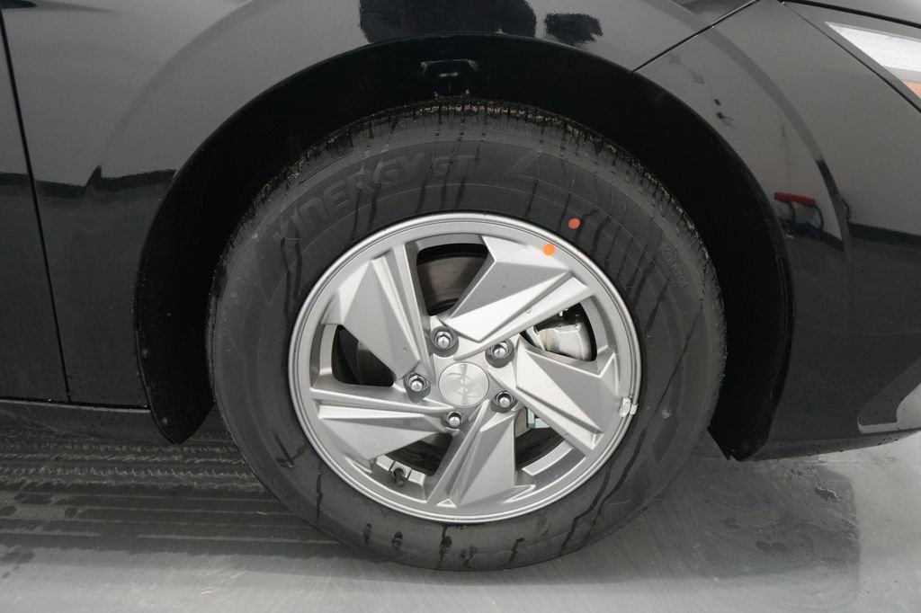 New 2026 Hyundai Elantra SE w/ Cargo Package image 10