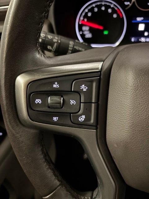 Used 2021 Chevrolet Tahoe Z71 w/ Luxury Package AWD/4WD image 19
