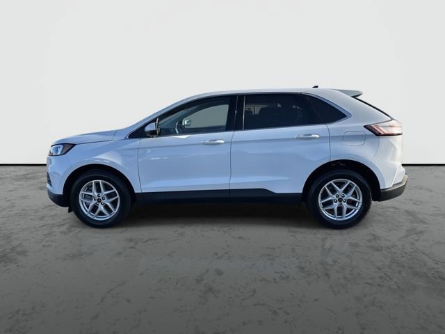 Used 2024 Ford Edge SEL image 5