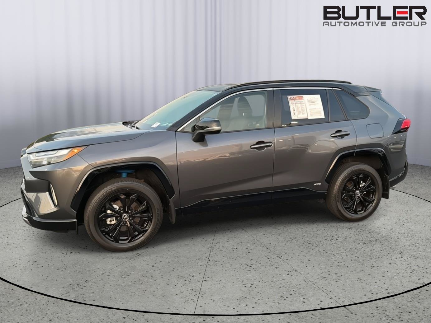 Certified 2025 Toyota RAV4 XSE AWD/4WD image 3