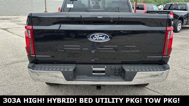 New 2025 Ford F150 XLT w/ Equipment Group 303A High image 32