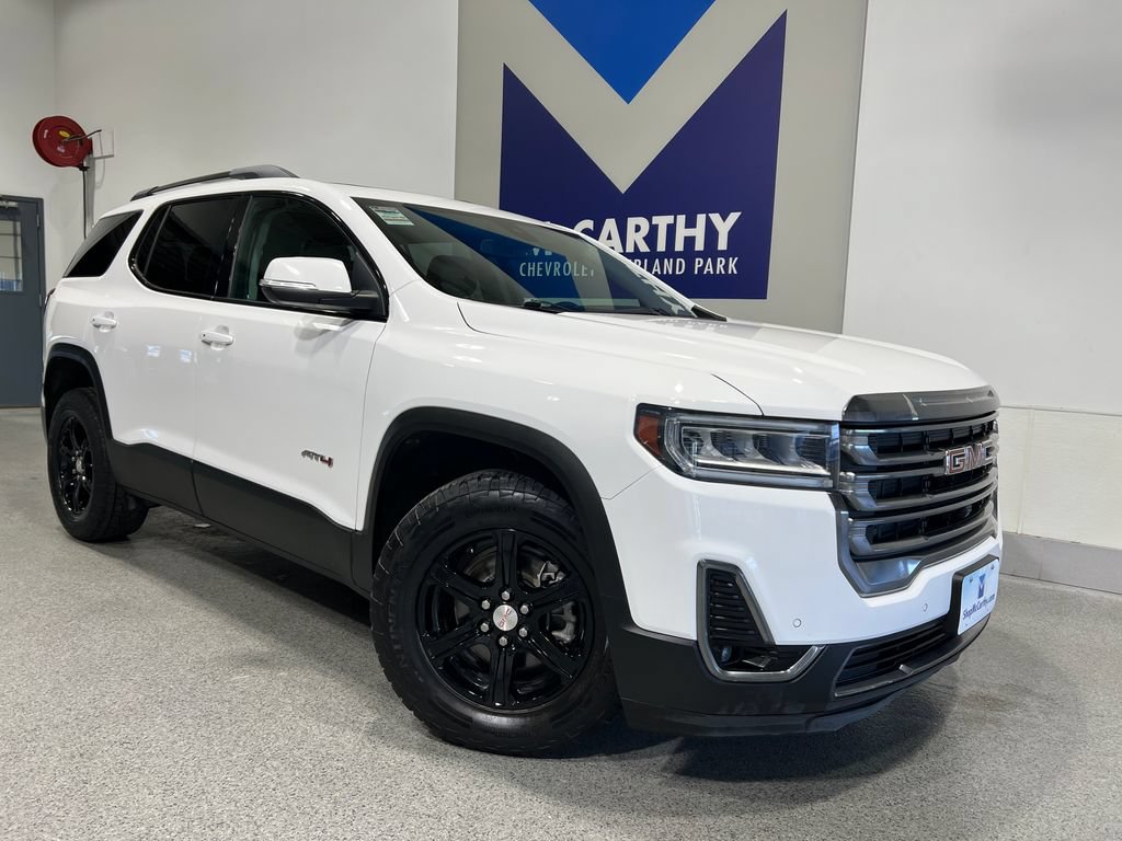 Used 2021 GMC Acadia AT4 w/ Technology Package AWD/4WD image 2