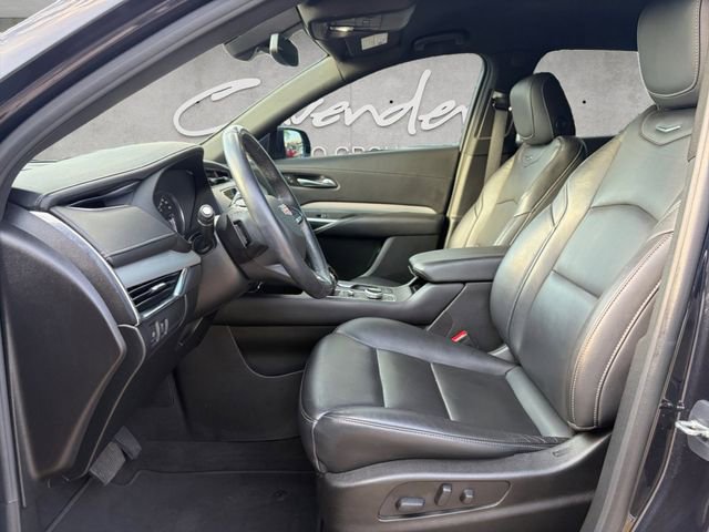 Used 2023 Cadillac XT4 Premium Luxury FWD image 19