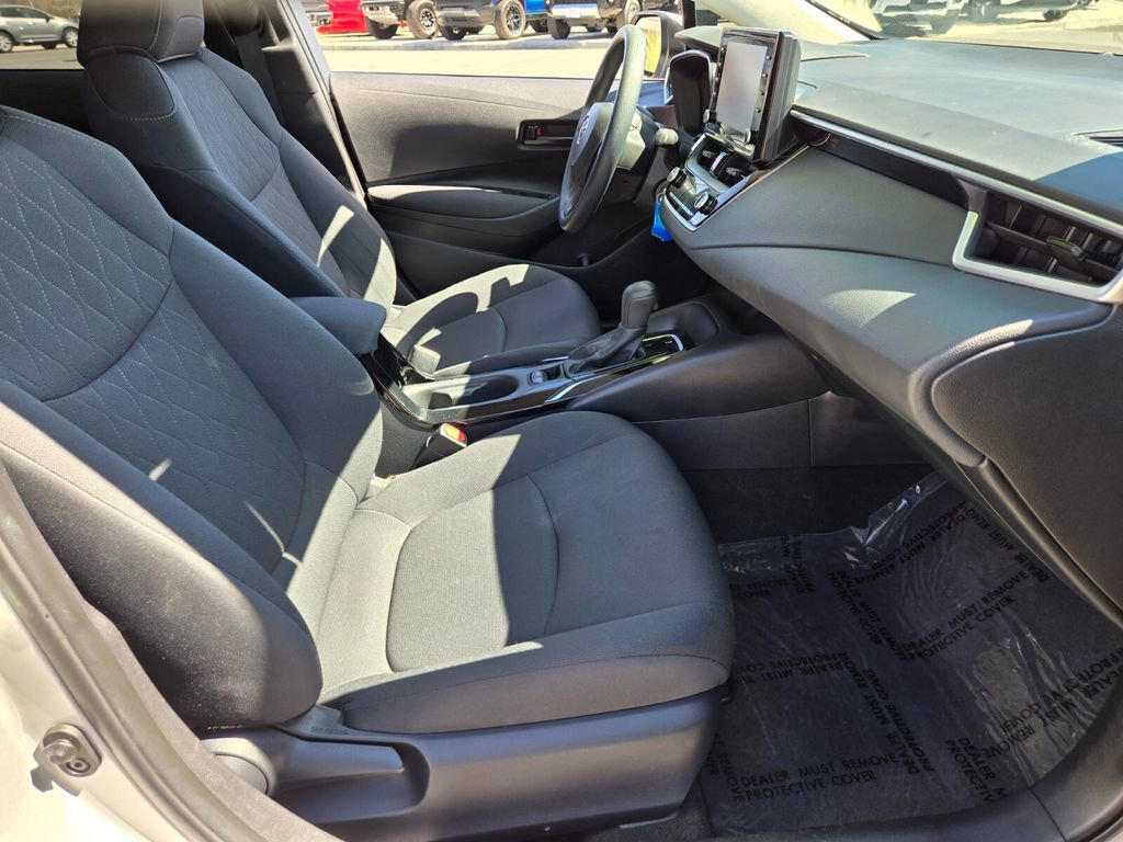 Used 2022 Toyota Corolla LE image 20