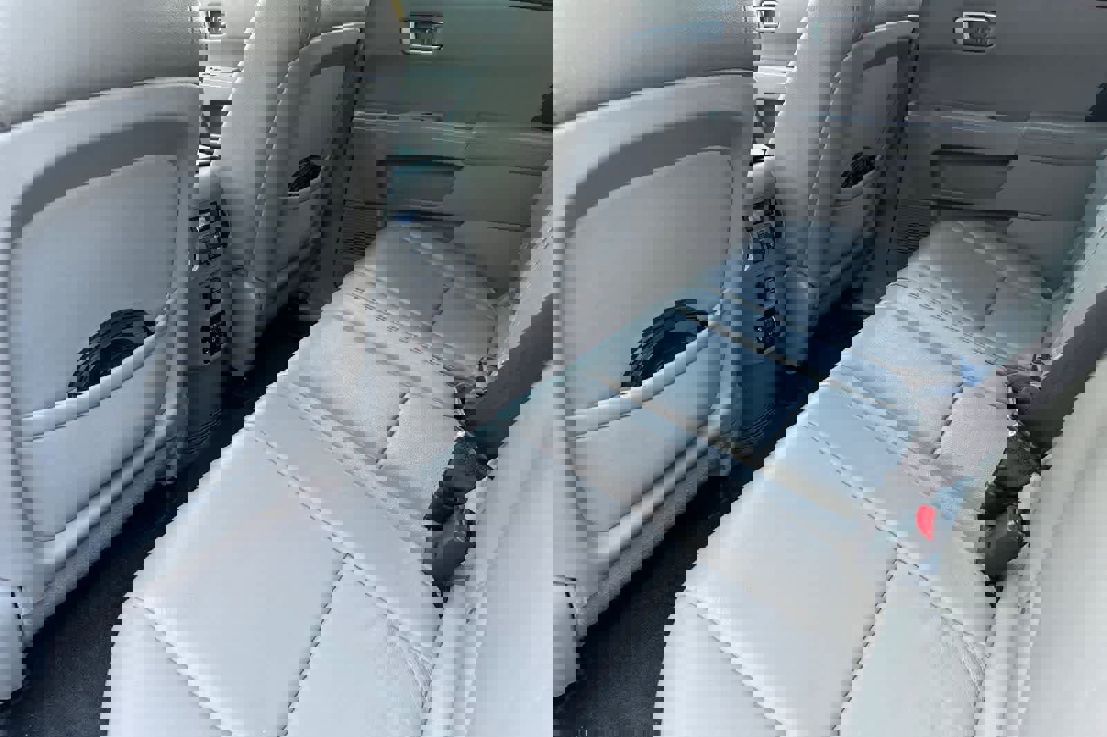 Used 2013 Honda Pilot Touring image 4