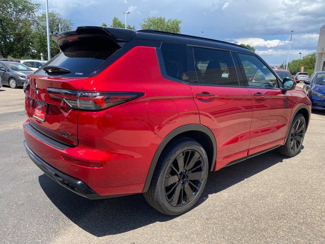 New 2026 Mitsubishi Outlander 4WD Plug-In Hybrid image 5
