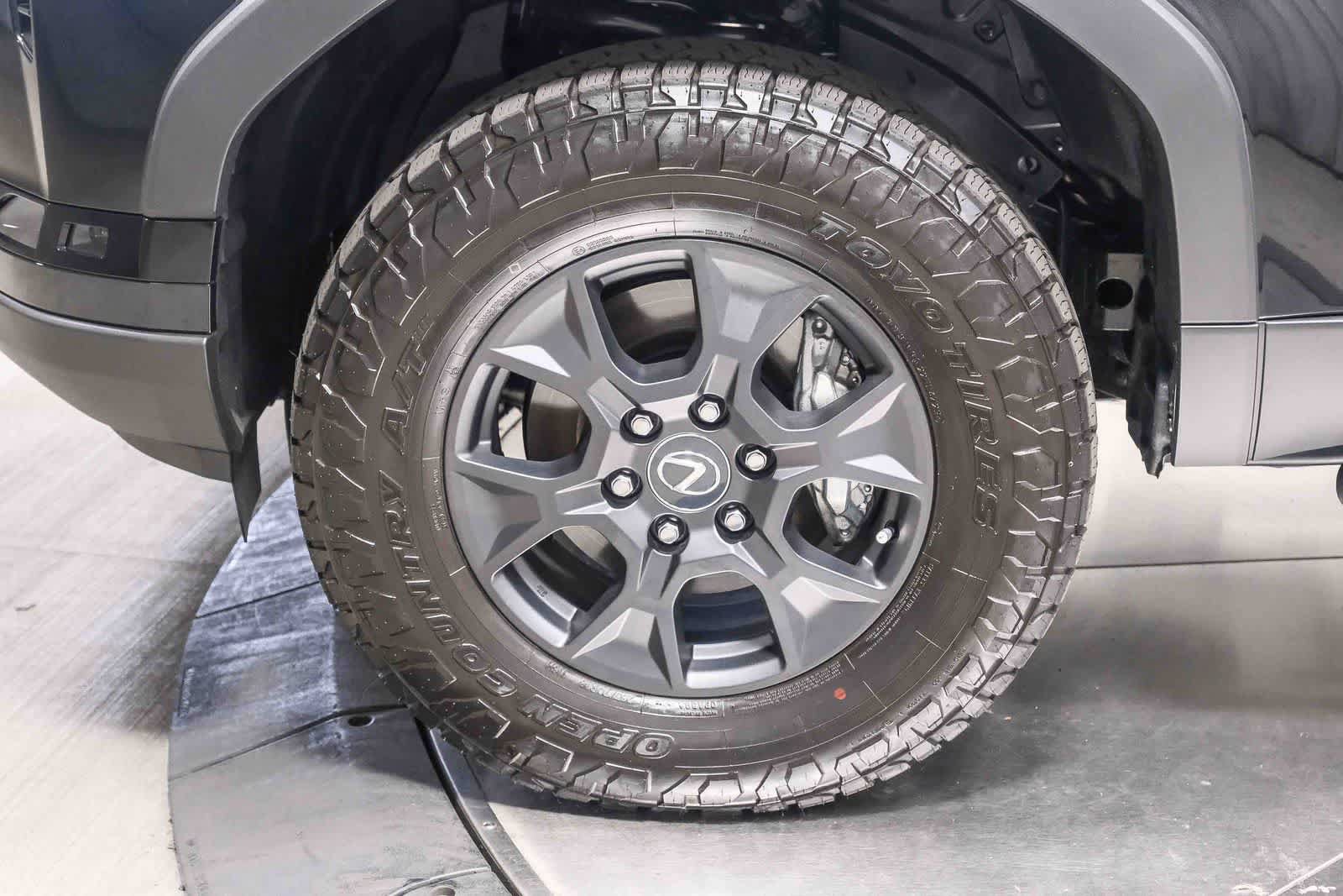 Used 2024 Lexus GX 550 AWD/4WD image 10