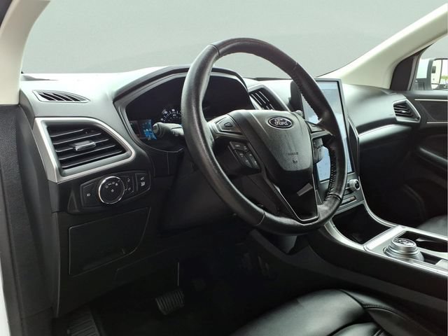 Used 2022 Ford Edge SEL w/ Convenience Package AWD/4WD image 13