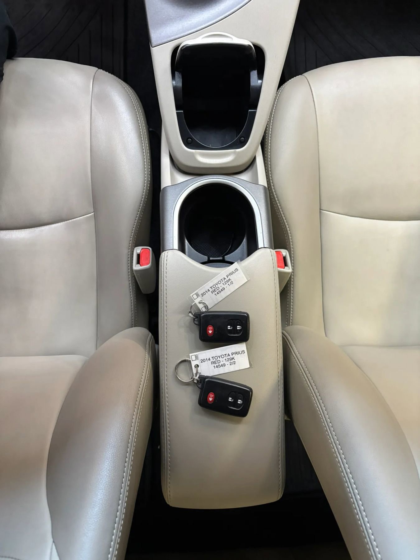 Used 2014 Toyota Prius Four FWD image 14