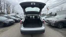 Used 2022 Nissan Rogue Sport SV AWD/4WD image 21