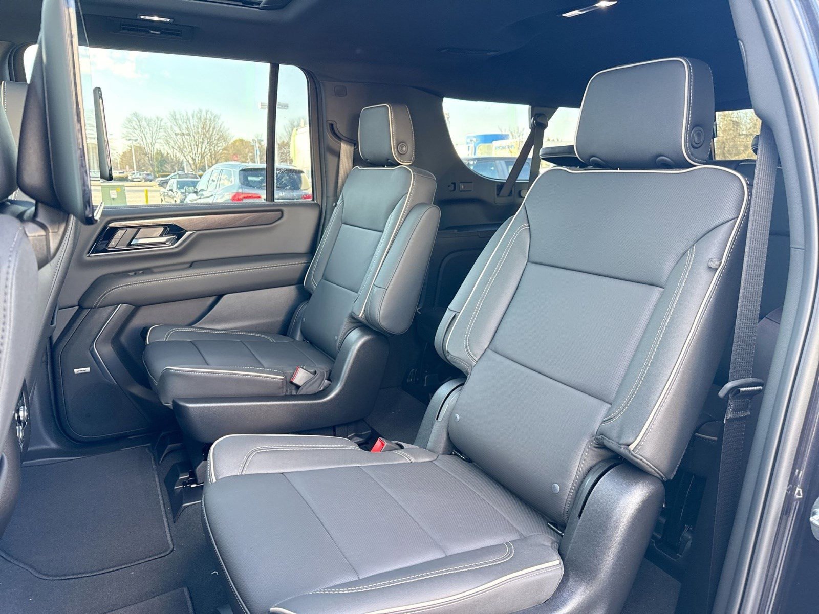 New 2026 GMC Yukon XL Elevation w/ Elevation Premium Package image 18