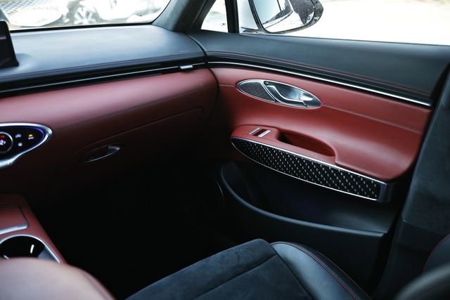 Used 2022 Genesis GV70 3.5T Sport w/ Sport Prestige Package image 28