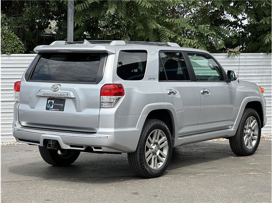 Used 2011 Toyota 4Runner Limited AWD/4WD image 10