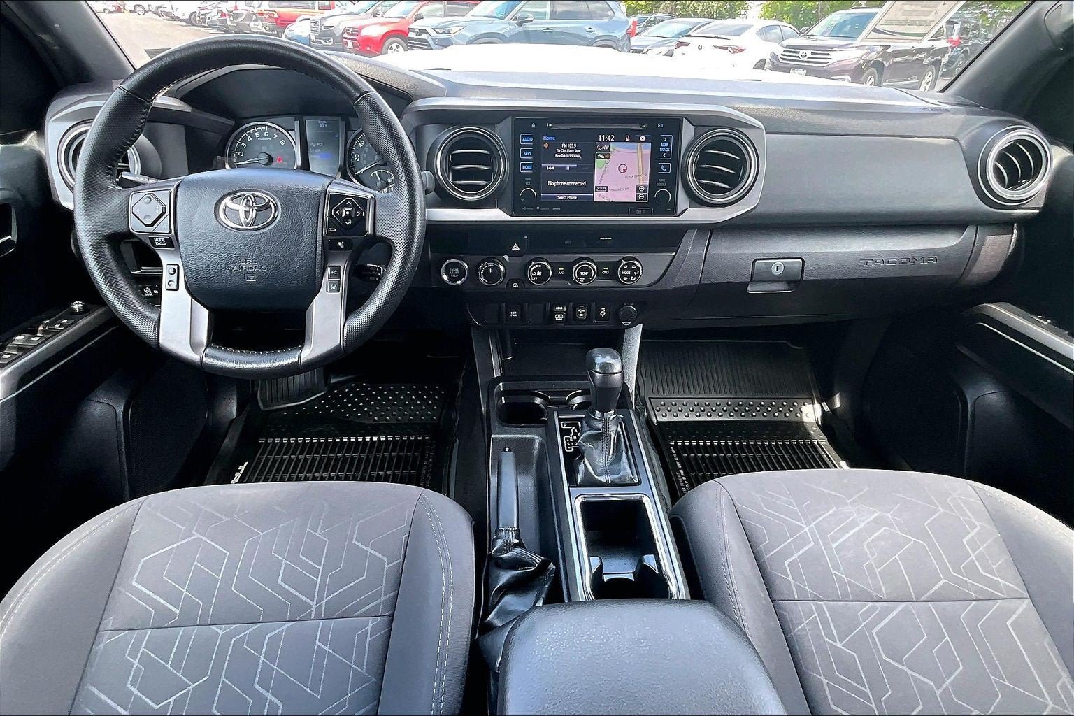 Used 2018 Toyota Tacoma TRD Sport AWD/4WD image 13