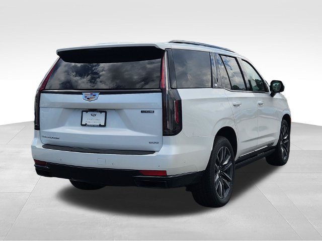 Certified 2023 Cadillac Escalade Sport Platinum w/ Heavy-Duty Trailer Package AWD/4WD image 6