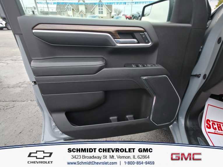 Used 2024 Chevrolet Silverado 1500 LT Trail Boss image 11