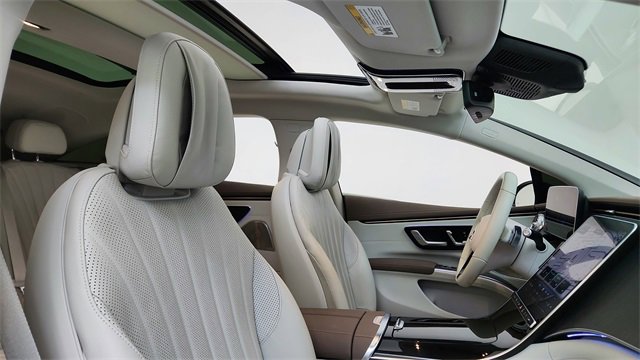 Used 2023 Mercedes-Benz EQS 450+ Sedan image 21