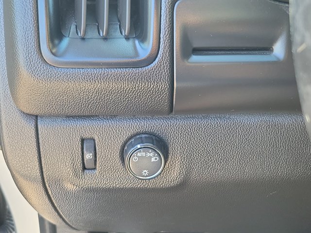 Used 2018 Chevrolet Colorado LT RWD image 22