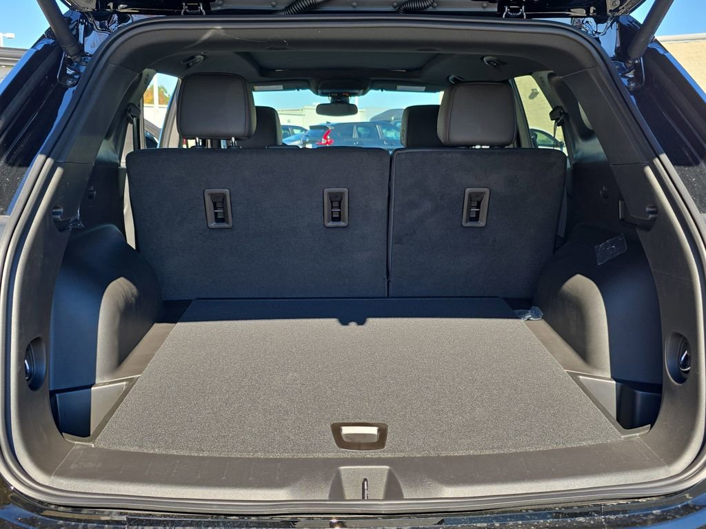New 2025 Chevrolet Blazer RS w/ Enhanced Convenience Package image 12