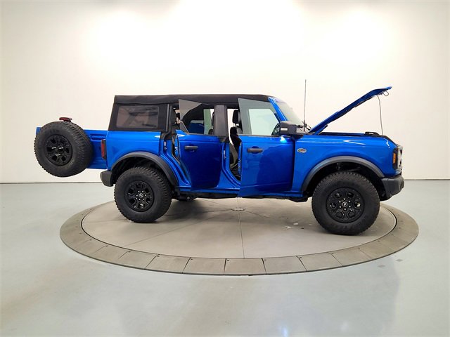 Used 2023 Ford Bronco Wildtrak image 16