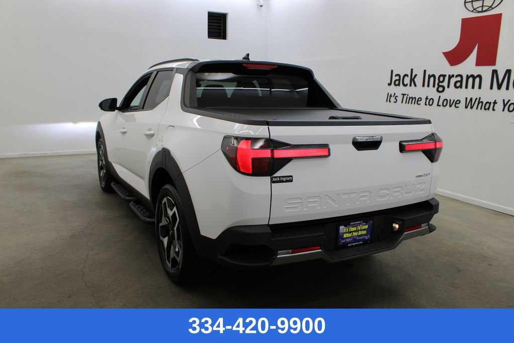 Used 2024 Hyundai Santa Cruz Limited image 2