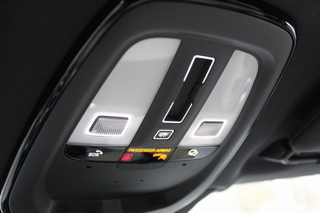 New 2026 Volvo XC90 B5 Core w/ Protection Package Premier image 27